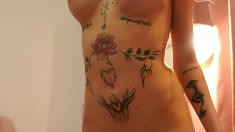 siennasyn online show from 03-10-26, 08:14