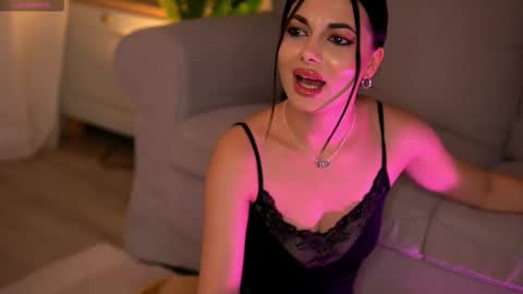 Maria online show from 11-18-25, 11:03