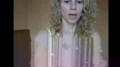 Malina online show from 03-22-26, 01:25