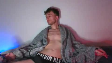 Snapshot of siiimon777 chatting on 03-21-26, 08:19 siiimon777 online show from 03-21-26, 08:19