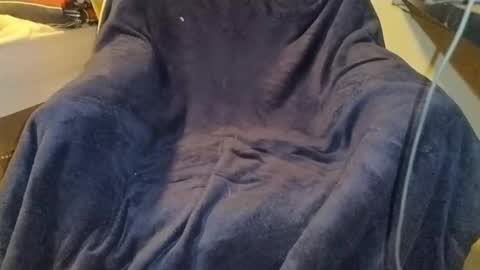 Tsuki online show from 10-12-25, 03:49