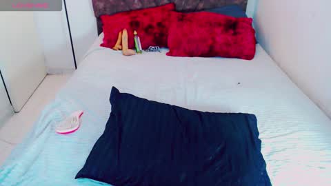 Silent angell online show from 03-25-26, 11:11