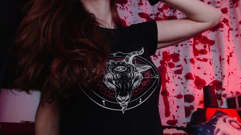 Allmylinkssilentmary666 online show from 10-28-25, 01:31