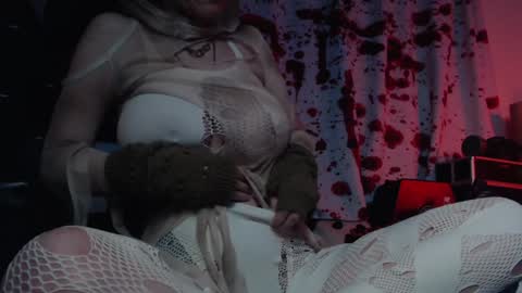 Allmylinkssilentmary666 online show from 10-31-25, 03:40