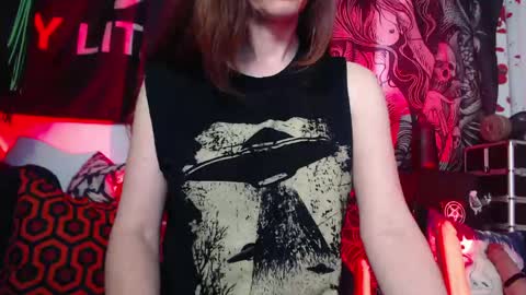 Allmylinkssilentmary666 online show from 05-26-26, 06:15