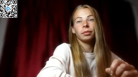 JULIANA online show from 06-05-26, 08:47