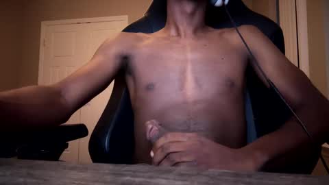 Snapshot of silentpax chatting on 12-22-24, 12:07 Silent Pax online show from 12-22-24, 12:07