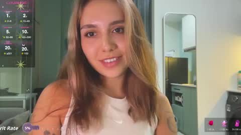 You fav Miss Si online show from 05-30-26, 11:18