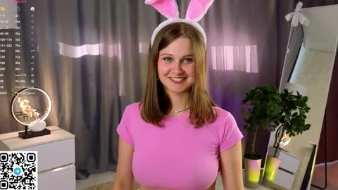 Alice online show from 05-24-26, 02:44