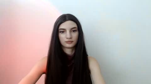 Snapshot of silkkisss chatting on 07-28-26, 03:21 Camilla online show from 07-28-26, 03:21