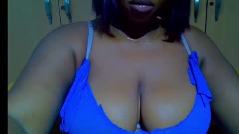 Caramel online show from 10-19-25, 06:47