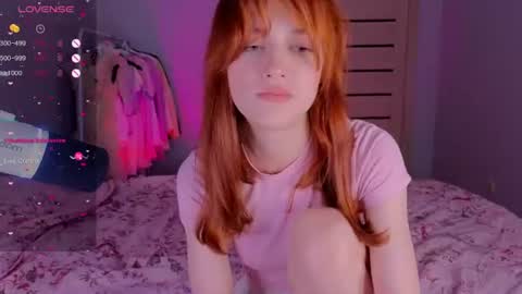 silly___woman online show from 06-12-26, 07:46