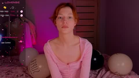 silly___woman online show from 06-23-26, 07:56
