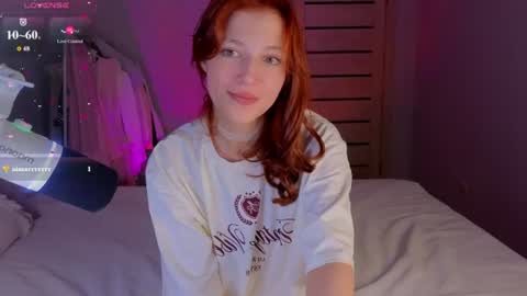 silly___woman online show from 06-26-26, 08:35