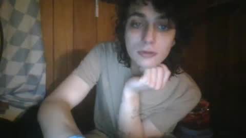 Hailey online show from 02-19-25, 04:34