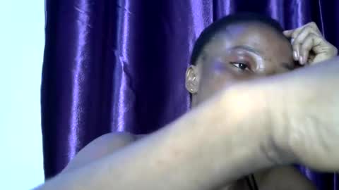 Snapshot of silm_baddie14 chatting on 05-22-26, 11:32 slim daddie14 online show from 05-22-26, 11:32