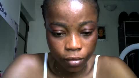 Snapshot of silm_baddie14 chatting on 05-27-26, 08:44 slim daddie14 online show from 05-27-26, 08:44