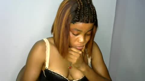 Snapshot of silm_baddie14 chatting on 06-16-26, 10:34 slim daddie14 online show from 06-16-26, 10:34