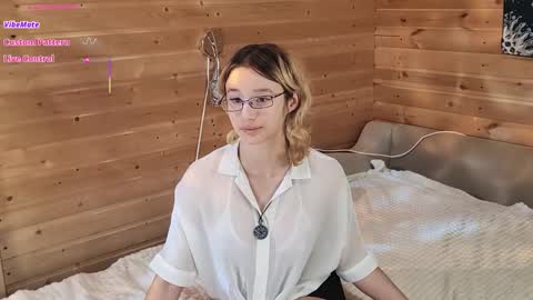 Kate online show from 12-18-25, 11:16