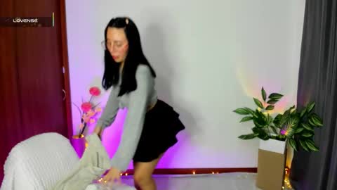 Silvanna online show from 11-27-25, 02:13