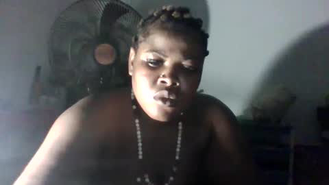 Snapshot of silver_baby06 chatting on 05-16-26, 11:14 silver baby06 online show from 05-16-26, 11:14