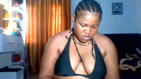 Snapshot of silver_baby06 chatting on 08-07-26, 11:01 silver baby06 online show from 08-07-26, 11:01
