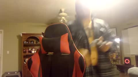 Snapshot of silverfox706 chatting on 02-21-25, 06:40 Jay Silverfox706 online show from 02-21-25, 06:40