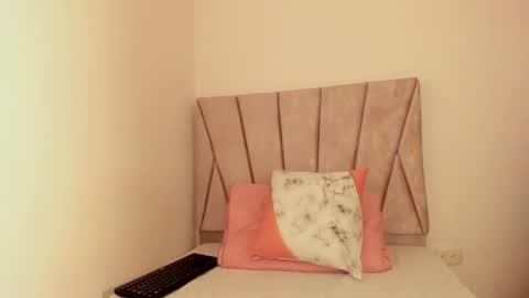 Snapshot of silverhase1 chatting on 12-22-24, 10:36 silverhase1 online show from 12-22-24, 10:36