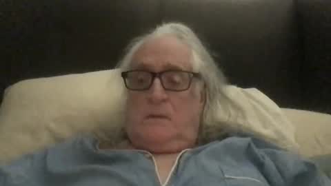 Snapshot of silverliam chatting on 09-19-25, 07:21 Liam online show from 09-19-25, 07:21