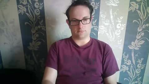 Snapshot of silversarg chatting on 10-21-25, 10:32 silversarg online show from 10-21-25, 10:32
