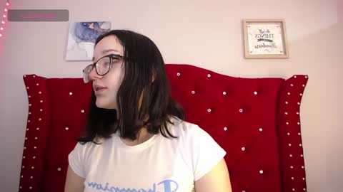 Snapshot of silvia_ls chatting on 01-06-25, 09:22 silvia_ls online show from 01-06-25, 09:22