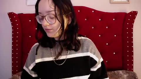 Snapshot of silvia_ls chatting on 03-03-25, 09:37 silvia_ls online show from 03-03-25, 09:37