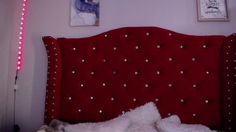 Snapshot of silvia_ls chatting on 03-06-25, 01:27 silvia_ls online show from 03-06-25, 01:27