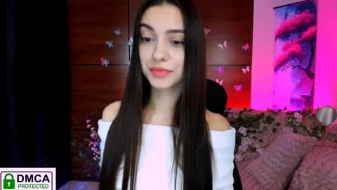 Silvia nude in pvt  online show from 02-02-25, 11:42