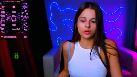 Silvia nude in pvt  online show from 09-26-25, 10:14