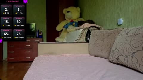 miss Anna online show from 05-24-26, 04:12