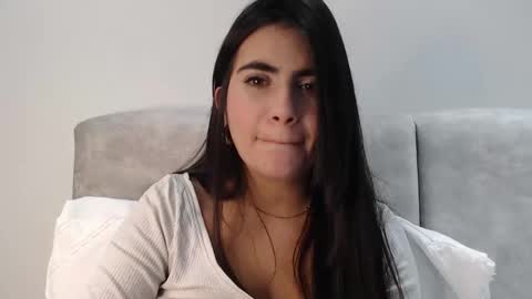 Silvie online show from 10-29-25, 01:30