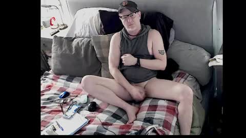 Snapshot of simmerdownboi chatting on 03-13-26, 08:54 Simmerdownboi Will online show from 03-13-26, 08:54