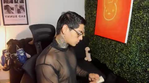 Snapshot of simon_cortes chatting on 07-27-26, 11:17 Simon Cortes online show from 07-27-26, 11:17