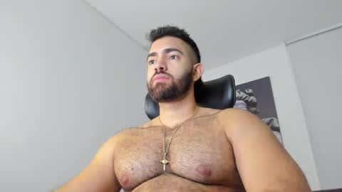simon_leon01 online show from 04-20-26, 11:17