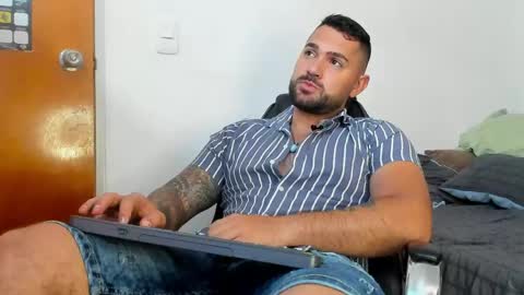 Simon online show from 04-24-26, 07:05