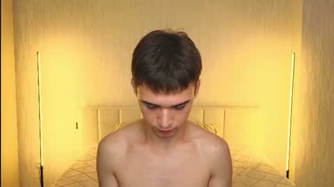 Snapshot of simonboy592 chatting on 07-24-26, 09:40 Alex online show from 07-24-26, 09:40
