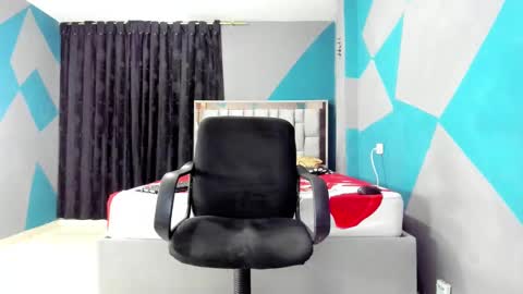 SIMON KELER online show from 12-31-24, 08:37