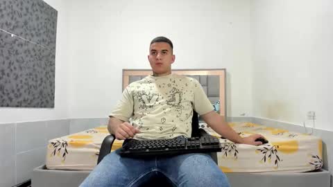 SIMON KELER online show from 02-01-26, 12:09