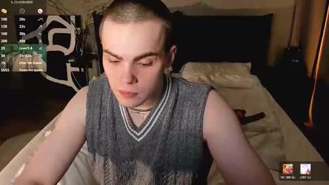 Snapshot of simonwnl chatting on 02-10-26, 05:17 Simon online show from 02-10-26, 05:17