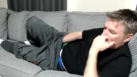 Ricky online show from 06-11-26, 02:04