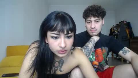 Snapshot of simur_sahso chatting on 11-28-25, 01:14 Sofi wed. - sat. 11am - 11 pm and Santi with Sofi sun.. - tue. 11 am - 5 pm europe online show from 11-28-25, 01:14