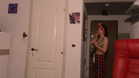 simyhvn online show from 03-31-26, 04:13