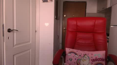 Snapshot of simyhvn chatting on 05-30-26, 07:27 simyhvn online show from 05-30-26, 07:27
