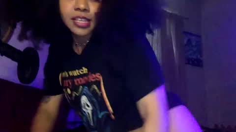 Snapshot of sinbunz chatting on 01-11-26, 04:56 Bunz online show from 01-11-26, 04:56